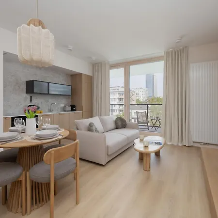 Chmielna Duo Modern In The Center Near Zlote Tarasy By Renters Warsaw