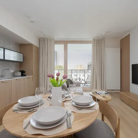 Apartment Chmielna Duo Modern In The Center Near Zlote Tarasy By Renters