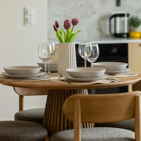 Chmielna Duo Modern In The Center Near Zlote Tarasy By Renters