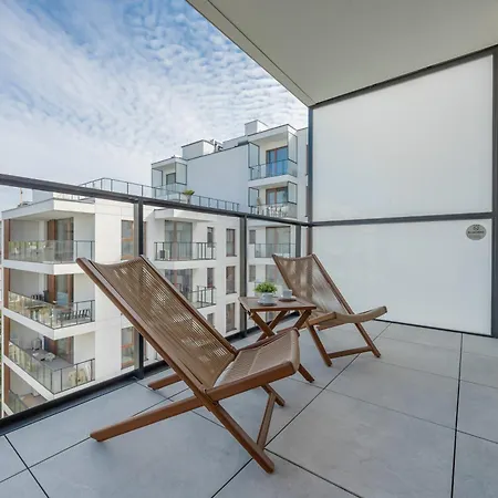 Apartment Chmielna Duo Modern In The Center Near Zlote Tarasy By Renters Warsaw