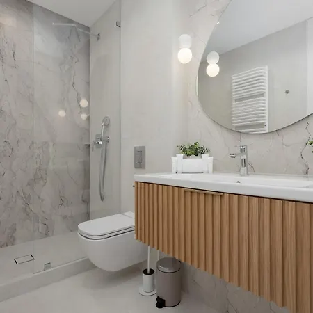 Chmielna Duo Modern In The Center Near Zlote Tarasy By Renters * Warsaw