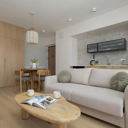 Apartment Chmielna Duo Modern In The Center Near Zlote Tarasy By Renters Warsaw