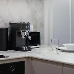 Chmielna Duo Modern In The Center Near Zlote Tarasy By Renters Apartment