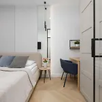 Chmielna Duo Modern In The Center Near Zlote Tarasy By Renters Апартаменты Варшава